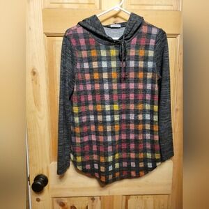 Viamor womens size Small long sleeve cheekered hoodie top warm beautiful
